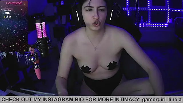 Snapshot of Gamergirl-Linela chatting on May 26, 2026, 10:28 pm Gamergirl-Linela online show from May 26, 2026, 10:28 pm