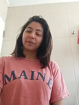 Snapshot of MaiPandora chatting on September 16, 2025, 4:41 pm MaiPandora online show from September 16, 2025, 4:41 pm