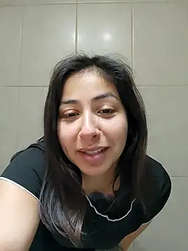 Snapshot of MaiPandora chatting on October 8, 2025, 2:31 am MaiPandora online show from October 8, 2025, 2:31 am