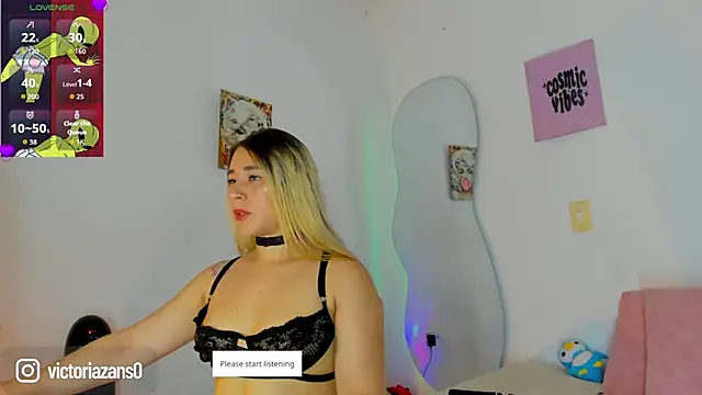 Snapshot of Vickyallien chatting on April 21, 2026, 4:12 pm Vickyallien online show from April 21, 2026, 4:12 pm