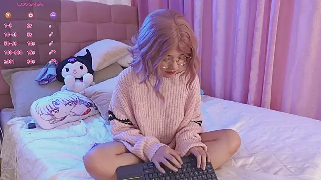 NataliaNovak online show from September 14, 2025, 9:25 pm