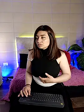  michonne  online show from October 22, 2025, 8:52 pm