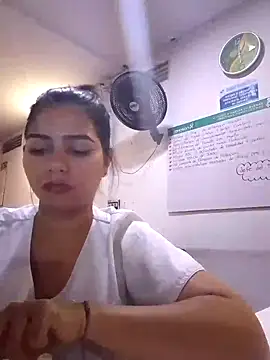 Snapshot of yess_Hotnurse chatting on February 15, 2025, 11:03 pm yess Hotnurse online show from February 15, 2025, 11:03 pm