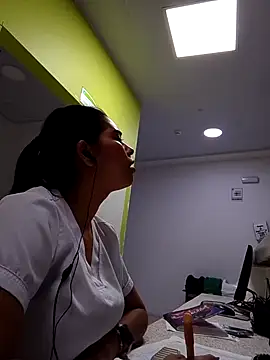 Snapshot of yess_Hotnurse chatting on March 10, 2025, 1:23 am yess Hotnurse online show from March 10, 2025, 1:23 am