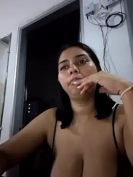 Snapshot of yess_Hotnurse chatting on March 11, 2025, 4:10 am yess Hotnurse online show from March 11, 2025, 4:10 am