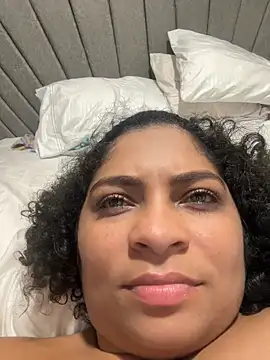 Snapshot of Tana_latin chatting on February 27, 2026, 3:06 am Tana latin online show from February 27, 2026, 3:06 am