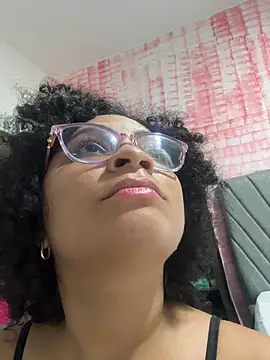 Snapshot of Tana_latin chatting on March 4, 2026, 12:05 am Tana latin online show from March 4, 2026, 12:05 am