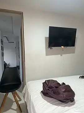 Tana latin online show from April 14, 2026, 10:49 pm