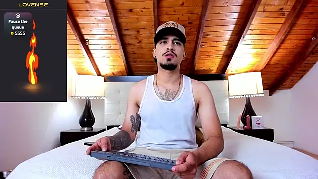 Sebastian Berne online show from November 19, 2025, 7:03 pm