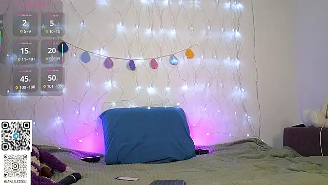 AfinaSweet online show from April 16, 2026, 2:23 am