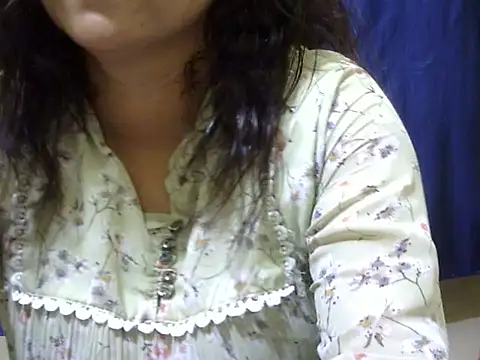 Your cutiepie  online show from September 13, 2025, 5:13 pm