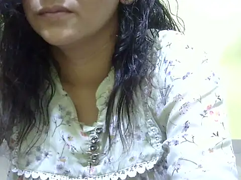 Your cutiepie  online show from October 28, 2025, 5:37 pm