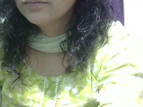 Your cutiepie  online show from May 30, 2026, 7:55 pm