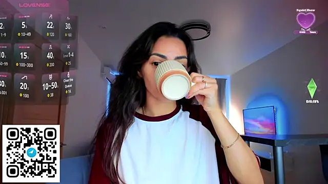 EmiliaZen online show from September 27, 2025, 12:21 pm