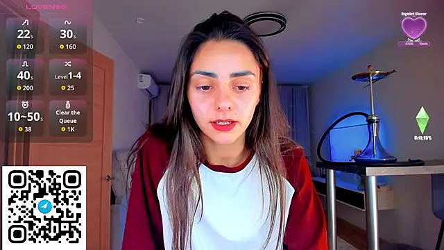 EmiliaZen online show from October 15, 2025, 1:28 am