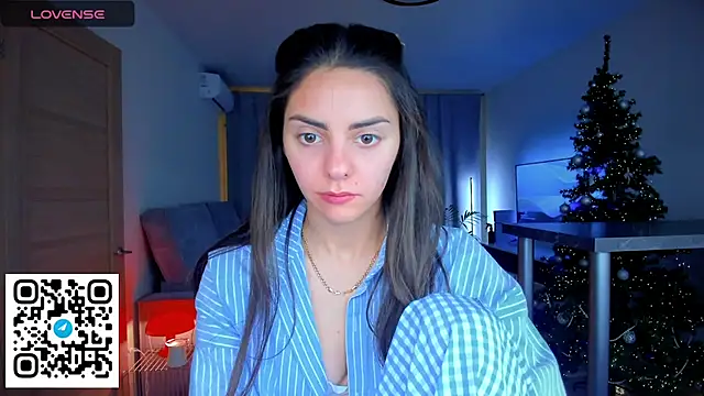 EmiliaZen online show from January 9, 2026, 10:55 pm