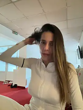 PlayfulShow online show from February 23, 2025, 10:06 am