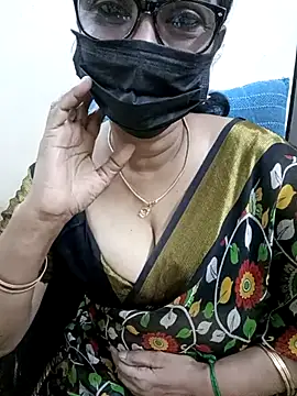 Snapshot of niiveditha chatting on February 15, 2025, 8:54 pm niiveditha online show from February 15, 2025, 8:54 pm