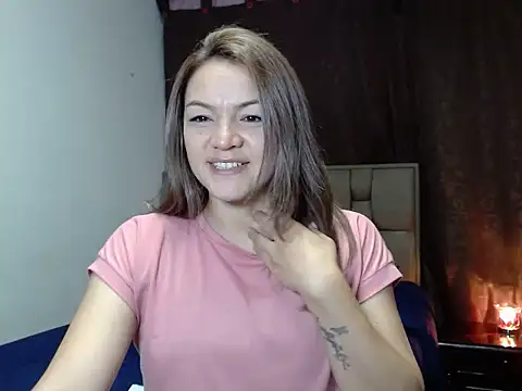 Snapshot of PenelopeMist chatting on February 7, 2026, 2:04 am PenelopeMist online show from February 7, 2026, 2:04 am