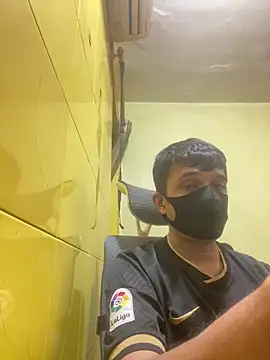 Snapshot of crazyfreaking chatting on April 3, 2026, 9:46 pm crazyfreaking online show from April 3, 2026, 9:46 pm