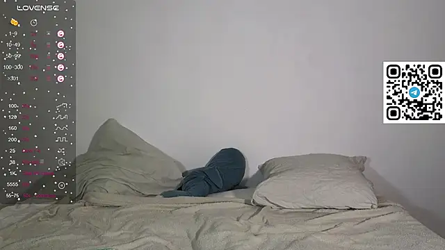 Julian wins online show from December 20, 2025, 4:47 pm