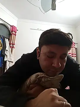 Snapshot of innocentboy1987 chatting on November 19, 2025, 6:24 am innocentboy1987 online show from November 19, 2025, 6:24 am