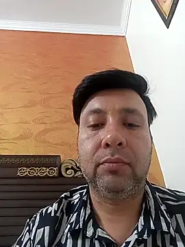 innocentboy1987 online show from April 16, 2026, 6:25 am