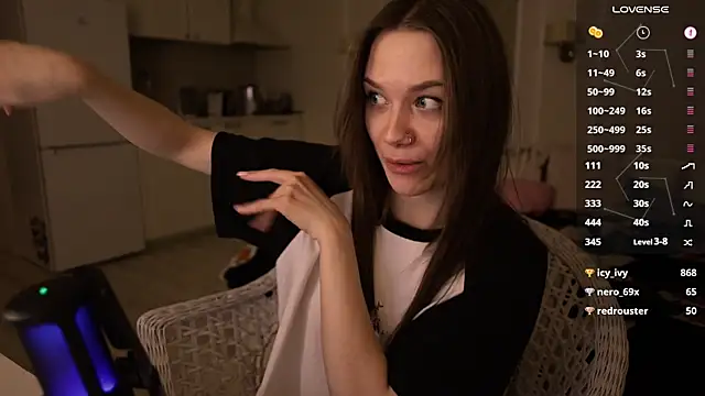 alexa feels  online show from February 22, 2025, 6:30 pm