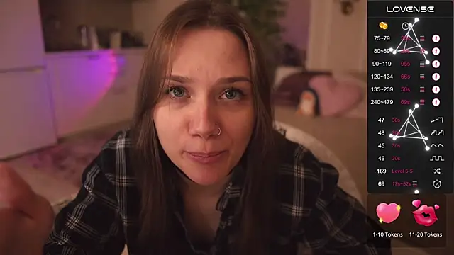 alexa feels  online show from October 24, 2025, 4:58 pm