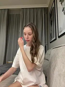 Snapshot of RosieMills chatting on March 1, 2026, 5:04 pm RosieMills online show from March 1, 2026, 5:04 pm