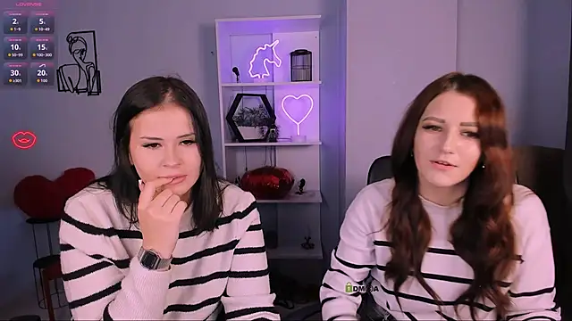 catherine kitty online show from November 22, 2025, 8:08 pm