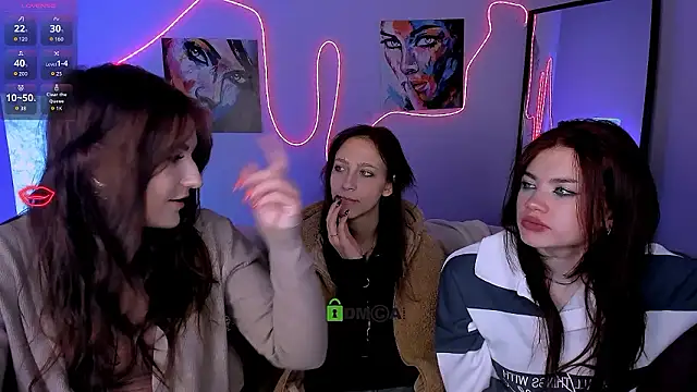 catherine kitty online show from February 1, 2026, 8:29 pm