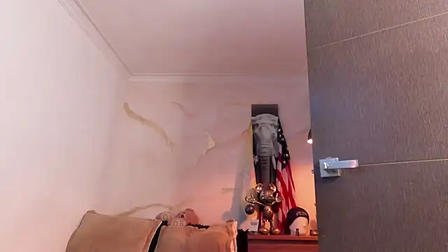 bakersboyssexys online show from February 19, 2026, 9:38 am