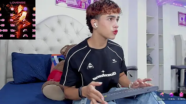 Aiiden 15 online show from October 30, 2025, 6:30 pm