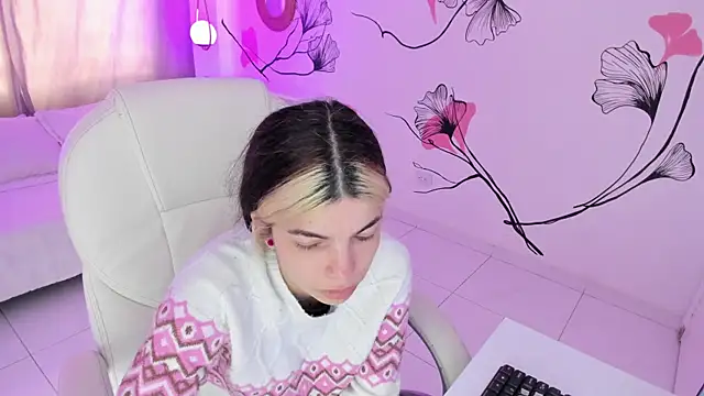 Isabela Fiorelli online show from October 11, 2025, 1:20 pm