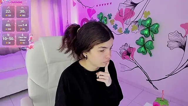 Isabela Fiorelli online show from March 19, 2026, 1:04 pm