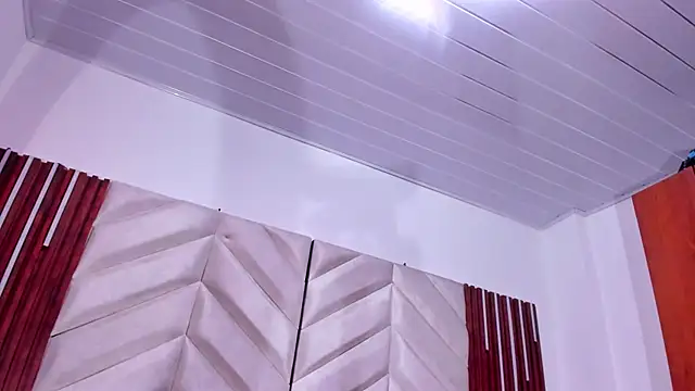 aprilvagner03 online show from September 27, 2025, 9:42 pm