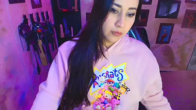 Snapshot of cherryy_bombshelll chatting on February 14, 2026, 4:15 pm cherryy bombshelll online show from February 14, 2026, 4:15 pm