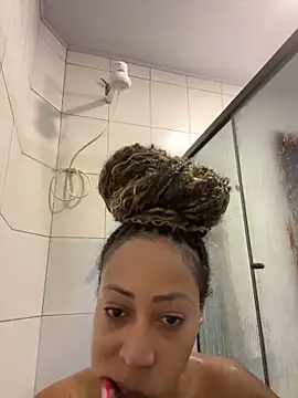 dianagolley420 online show from March 17, 2025, 1:18 pm