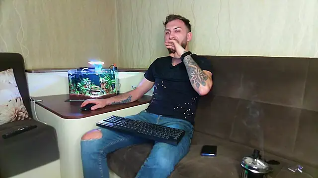 JamieNoxus online show from March 17, 2025, 9:33 am