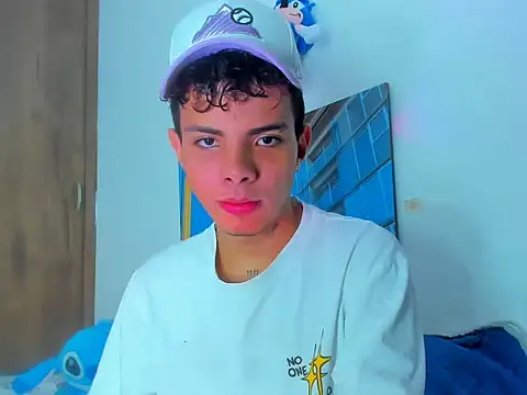 Alessandro 1610 online show from March 5, 2025, 12:55 pm