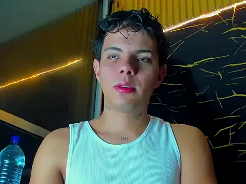 Alessandro 1610 online show from June 7, 2026, 4:27 am