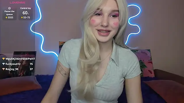 EvelinaLuu online show from February 28, 2025, 7:37 am