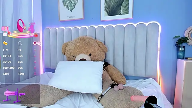 daphneebridge online show from March 8, 2025, 8:57 pm