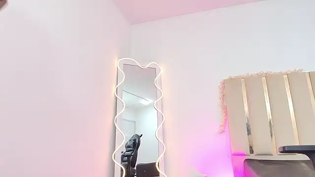 Gaby tay1 online show from March 11, 2025, 6:10 am