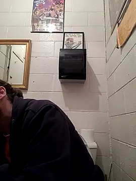 gronammo85 online show from February 17, 2025, 7:10 pm