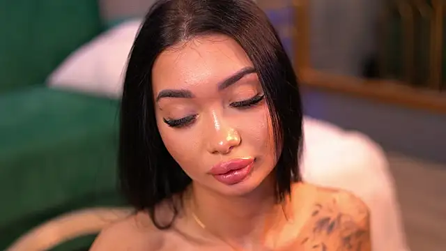 SashaFerrera online show from March 15, 2025, 1:08 am