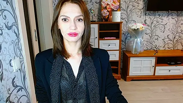 Lady Sunshine  online show from October 5, 2025, 6:56 am