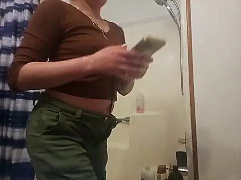 ShysluutGia online show from February 13, 2025, 3:39 am