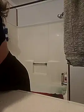 ShysluutGia online show from February 14, 2025, 6:12 am